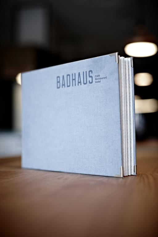 Badhaus - Hotel/Restaurant/Cafe บาดฮัลล์ ภายนอก รูปภาพ