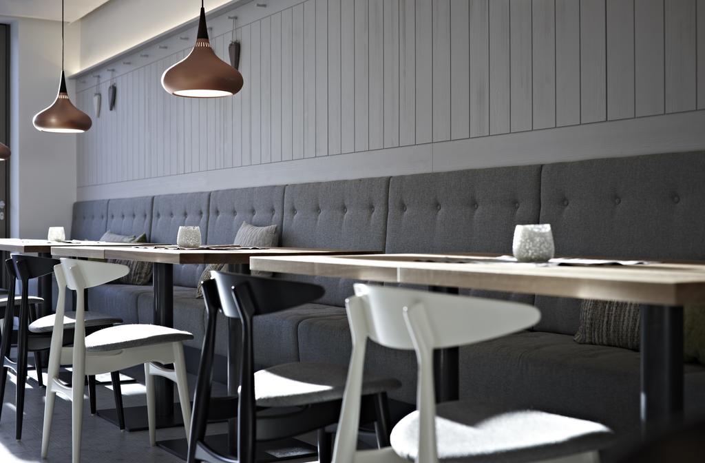 Badhaus - Hotel/Restaurant/Cafe บาดฮัลล์ ภายนอก รูปภาพ